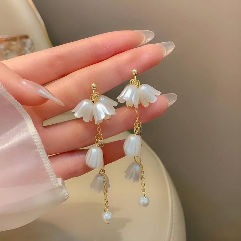 Shein Elegant Pearl And Flower Drop Earrings