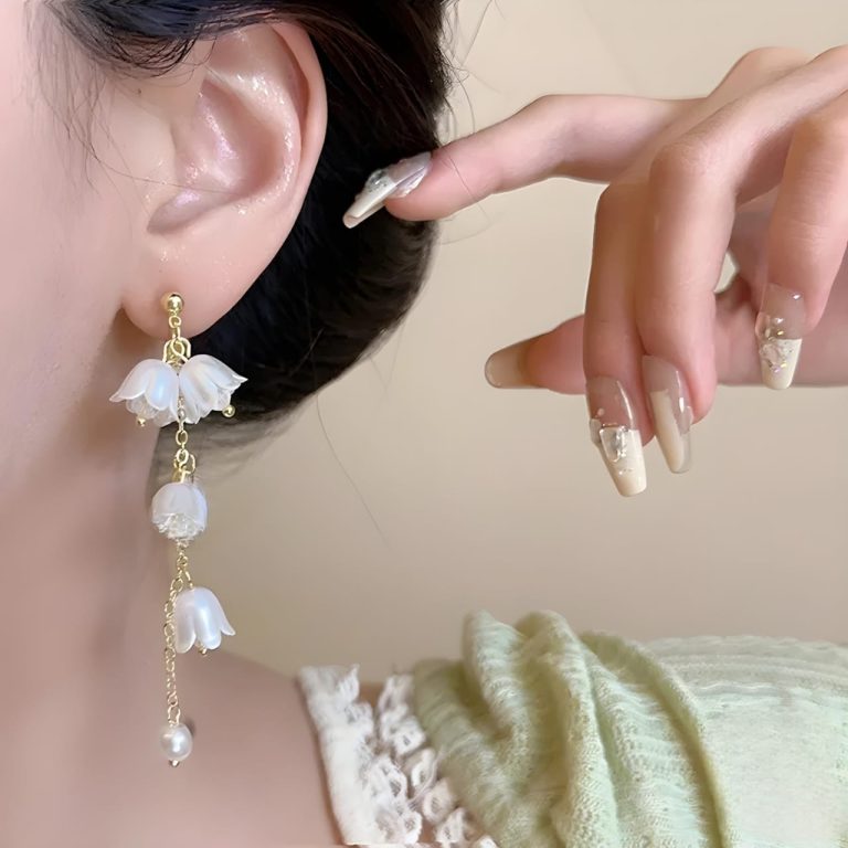 Shein Elegant Pearl And Flower Drop Earrings